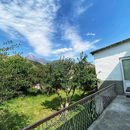 Dato Khetaguri Apartment Kazbegi Ngoại thất bức ảnh