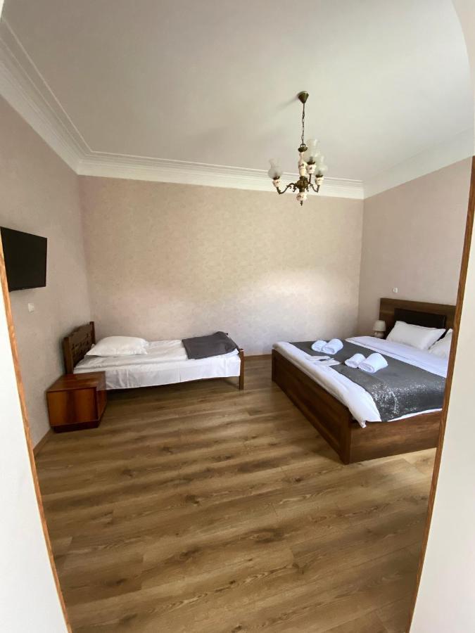 Dato Khetaguri Apartment Kazbegi Ngoại thất bức ảnh